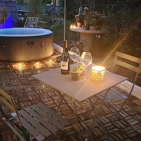 Superbe Avec Jacuzzi Avec Jardin Prive Holiday home Lyon
